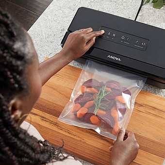����� ����� ����� ��� ANOVA VACUUM SEALER PRO