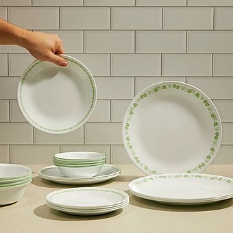 �� ����� ������� 18 �����, Spring Blossom Green