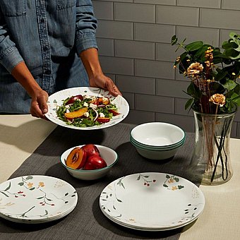 �� ����� ������� 18 �����, Wildflower Scatter